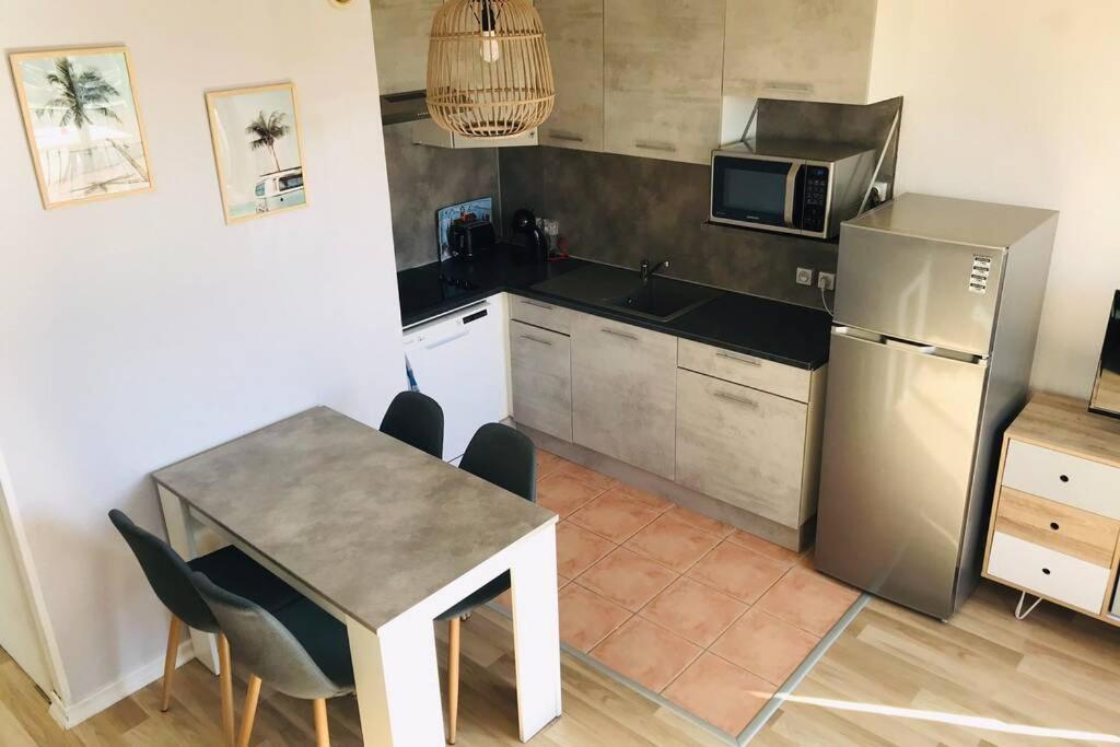Residence Port Soleil Duplex T3 46 M2 Climatise Gruissan Exterior photo